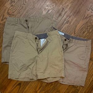 Amazon essentials men’s size 31 bundle of 3 khaki shorts